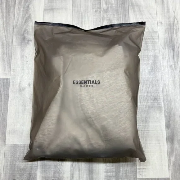 ✅Mens M Essentials Fear of God Grey/Light Oatmeal Hoodie Pullover Sweatshirt - Picture 4 of 9